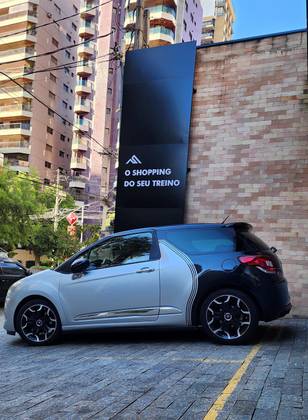 CITROËN DS3 1.6 THP GASOLINA SPORT CHIC MANUAL CITROËN DS3 1.6 THP GASOLINA SPORT CHIC MANUAL